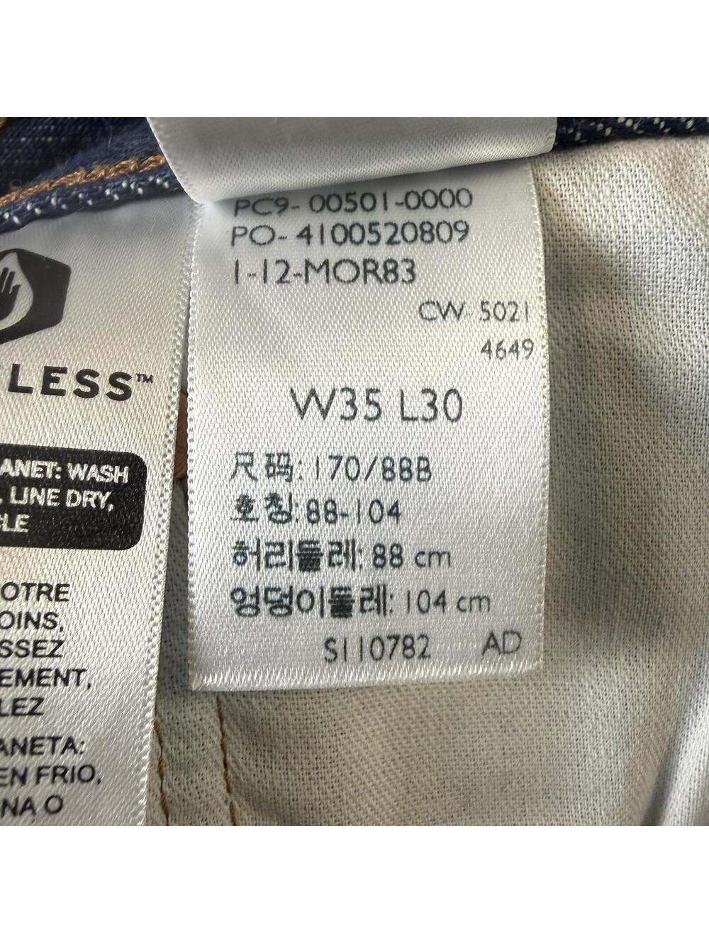 Levi's 501 Men's Size 35x30 Medium Wash Relaxed Fit Straight Leg Jeans - Picture 6 of 9